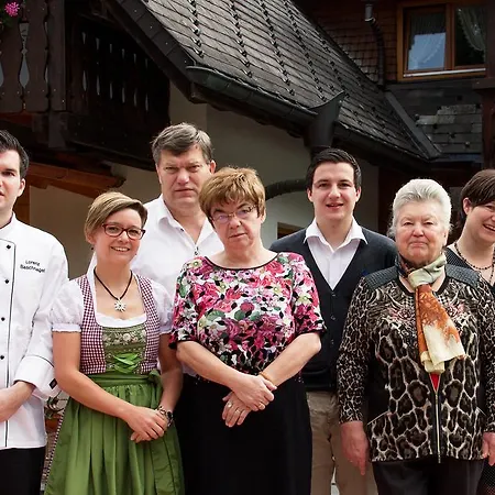 舒尔赫姆尔旅馆 2*