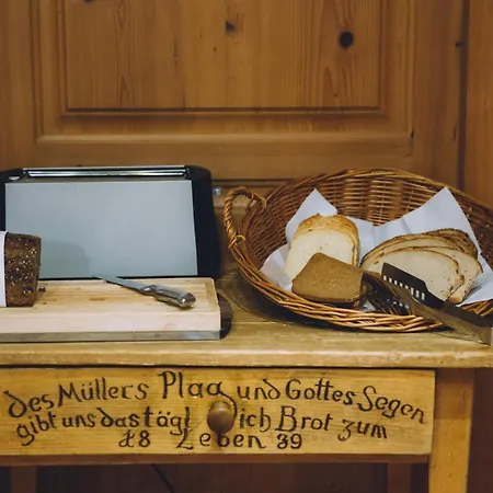 Schluechtmuehle بيت ضيافة