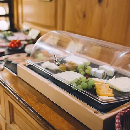 舒尔赫姆尔旅馆